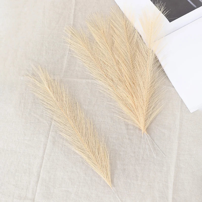 Artificial Pampas Grass Bouquet – Fluffy Boho Decor for Home, Wedding & Party Styling