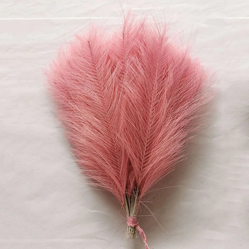 Artificial Pampas Grass Bouquet – Fluffy Boho Decor for Home, Wedding & Party Styling