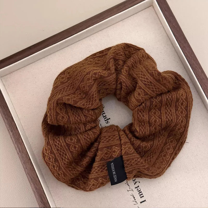 Vintage Knitting Pattern Large Scrunchie