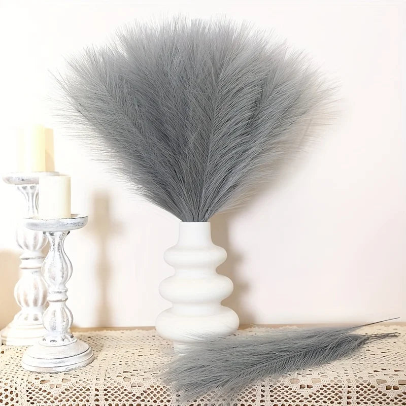 Artificial Pampas Grass Bouquet – Fluffy Boho Decor for Home, Wedding & Party Styling